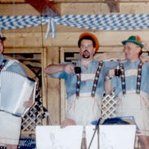04-les-yolders