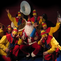 08-pere-noel-lutins-fous-du-roy